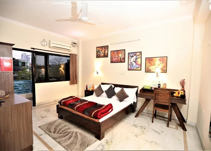 Bhambri Expo House