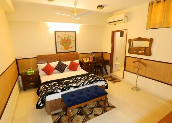 Bhambri Expo House